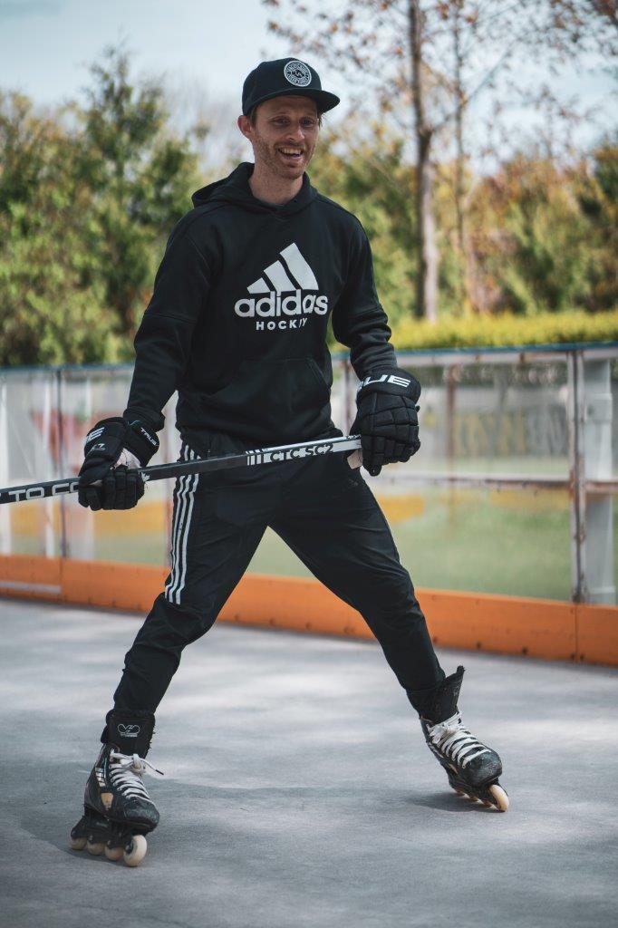 Pavel Barber Modeling the CTC SC2 Hockey Shaft designed by Tony Headrick